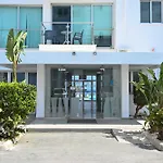 דירה Crystal Coast