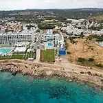 Crystal Coast דירה פרוטאראס