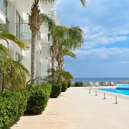 Crystal Coast דירה *