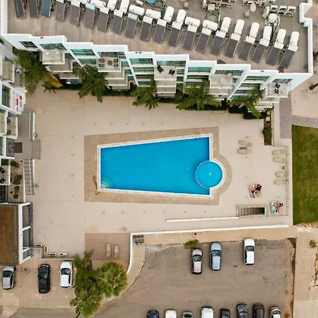 Crystal Coast Apartment *