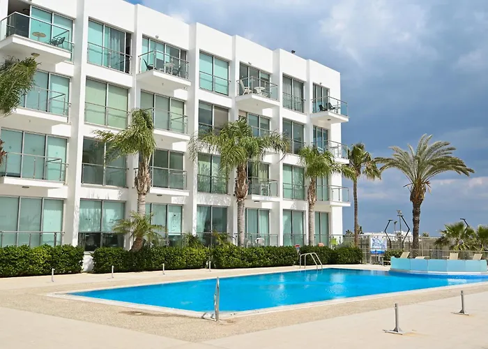 Lägenhet Crystal Coast Protaras