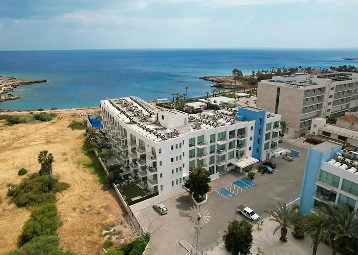 Lägenhet Crystal Coast Protaras