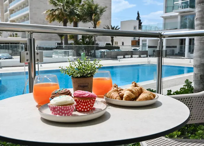 Crystal Coast Apartament